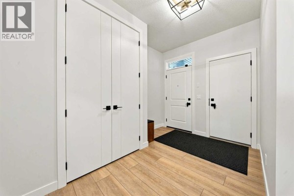 Bedroom - 303 Cornerbrook Drive Ne, Calgary, AB T3N2J3 Photo 2