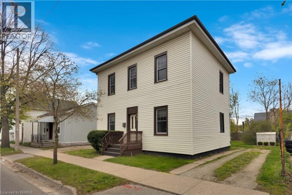303 Dalhousie Street, Brantford, ON, photo 2