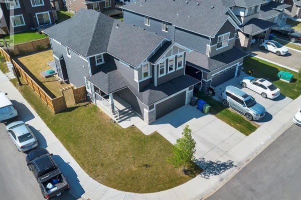 303 Dawson Harbour Court, Chestermere, AB, photo 3