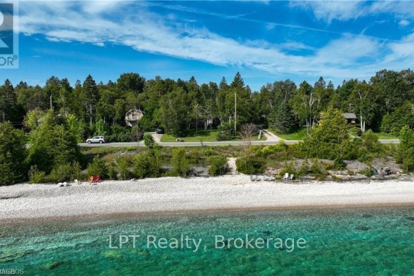 Primary Bedroom - 303 Isthmus Bay Road, Northern Bruce Peninsula, ON N0H1W0 Photo 2