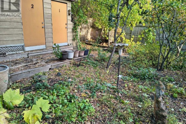 303 Lacasse Avenue, Ottawa, ON K1L7A5 Photo 5
