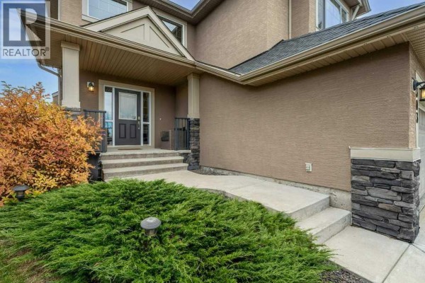 303 Lakeside Greens Drive, Chestermere, AB, photo 3