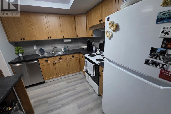 Bedroom - 303 Macdonald Ave # 208, Sault Ste  Marie, ON P6B6G4 Photo 5