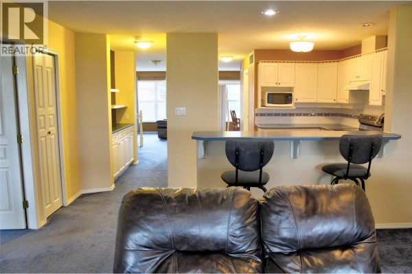Living room - 303 Regent Avenue Unit# 31, Enderby, BC V0E1V2 Photo 4