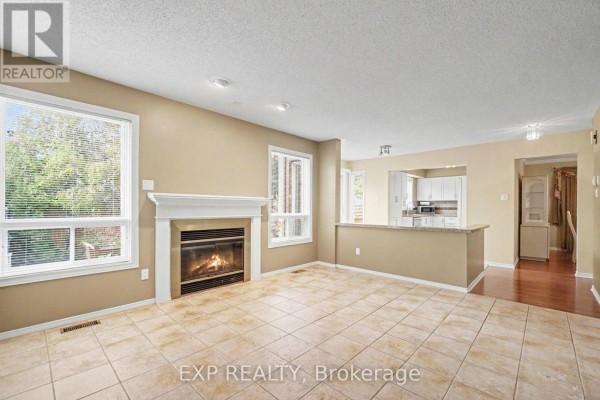 3033 Sable Ridge Drive, Ottawa, ON K1T3R9 Photo 4