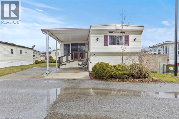 Primary Bedroom - 3033 Townline Road Unit# 347, Fort Erie, ON L0S1S1 Photo 2