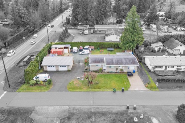 30388 Sunset Crescent, Abbotsford, BC V4X1Y5 Photo 3