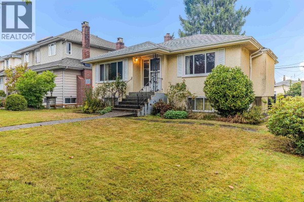 3039 W 20th Avenue, Vancouver, BC V6L1H7 Photo 2