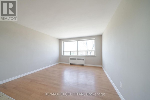 303a - 468 Ottawa Street, Hamilton, ON L8H4A6 Photo 3