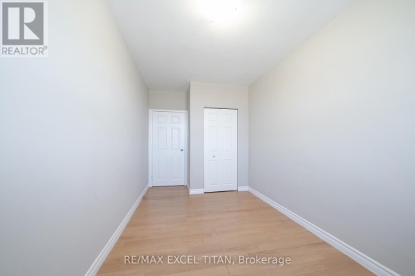 303a - 468 Ottawa Street, Hamilton, ON L8H4A6 Photo 5