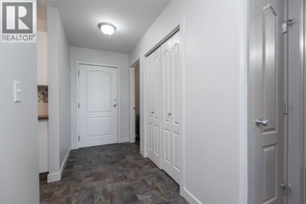 304, 3730 50 Avenue, Red Deer, AB, photo 3