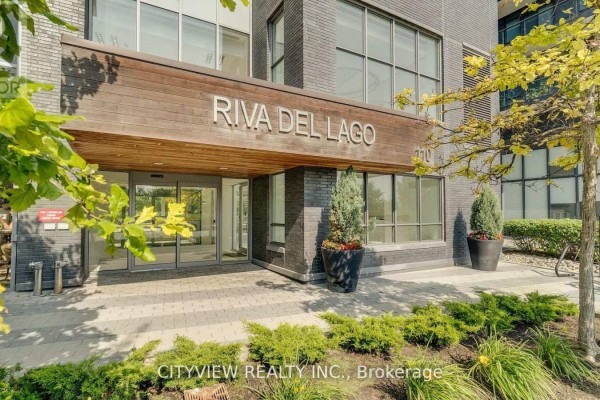 304 - 110 Marine Parade Drive, Toronto, ON, photo 2