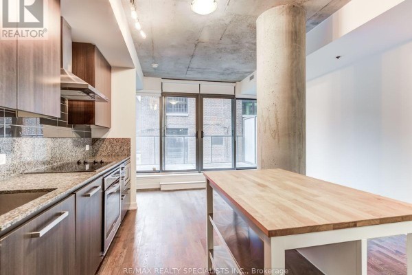 304 - 15 Beverley Street, Toronto, ON, photo 3