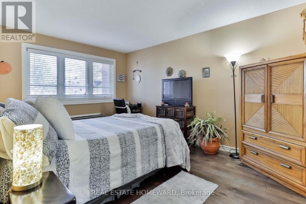 Kitchen - 304 - 195 Lake Driveway Drive W, Ajax, ON L1S7H7 Photo 4