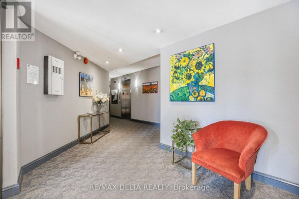 304 - 295 Gilmour Street, Ottawa, ON K2P0P7 Photo 5