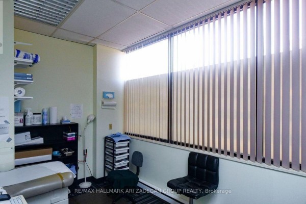 304 - 4002 Sheppard Avenue E, Toronto, ON M1S4R5 Photo 5