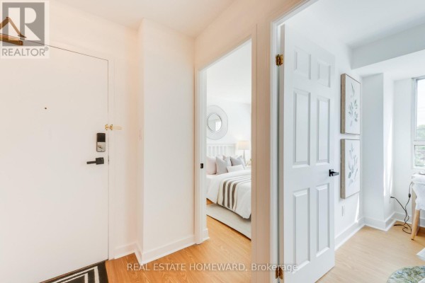 Bedroom 2 - 304 - 716 Kingston Road, Toronto, ON M4E1R7 Photo 5