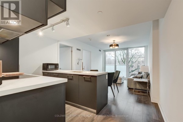 Primary Bedroom - 304 - 99 Foxbar Road, Toronto, ON M4V0B2 Photo 4