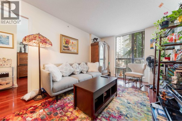 304 1295 Richards Street, Vancouver, BC V6B1B7 Photo 3