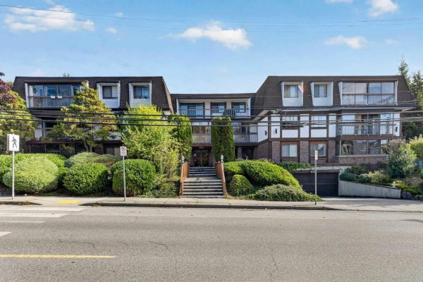 304 1444 Martin Street, Surrey, BC V4B3W7 Photo 2