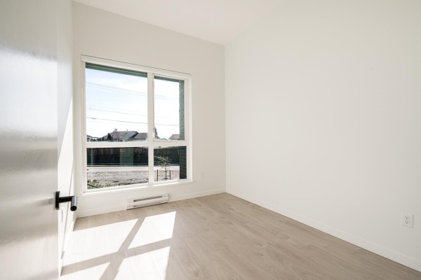 304 19577 65b Avenue, Surrey, BC V4N6B5 Photo 4