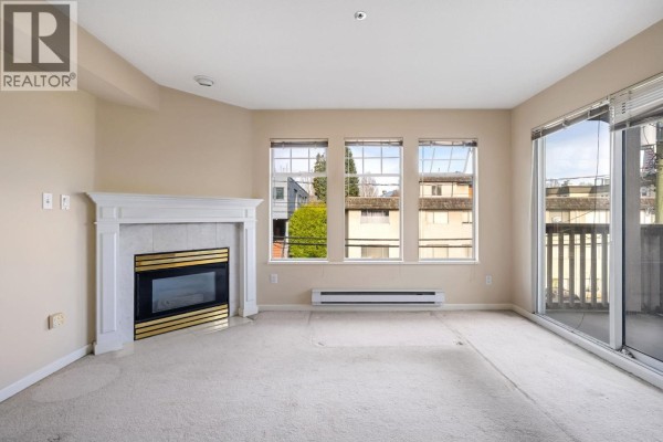 304 1989 W 1st Avenue, Vancouver, BC V6J1G7 Photo 3