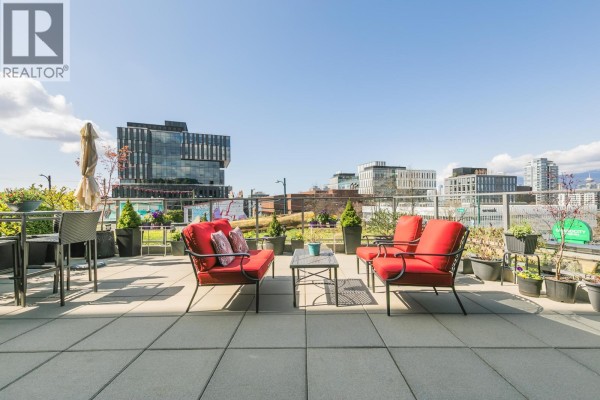 304 210 E 5th Avenue, Vancouver, BC V5T0K1 Photo 2