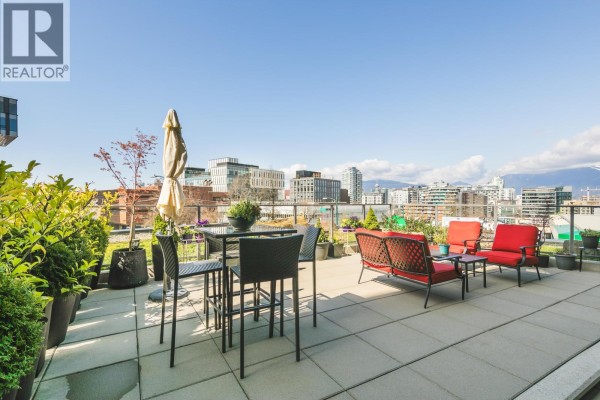 304 210 E 5th Avenue, Vancouver, BC V5T0K1 Photo 3