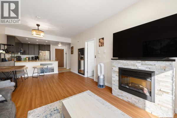 304 225 Francis Way, New Westminster, BC V3L0G1 Photo 3