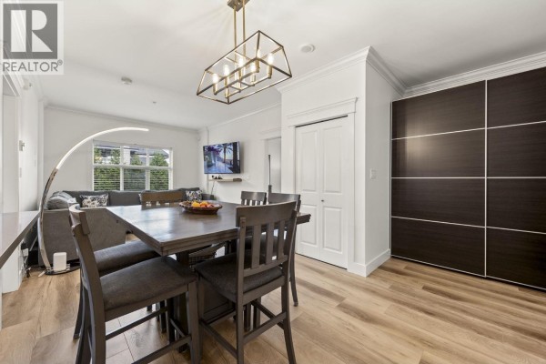 304 2389 Hawthorne Avenue, Port Coquitlam, BC V3C0T2 Photo 5
