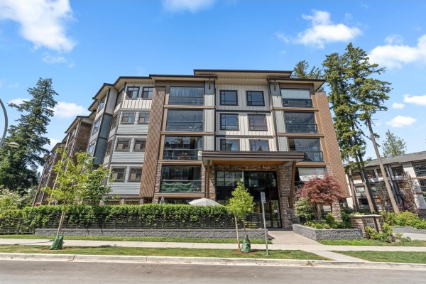 304 3535 146a Street, Surrey, BC V4P0H2 Photo 3