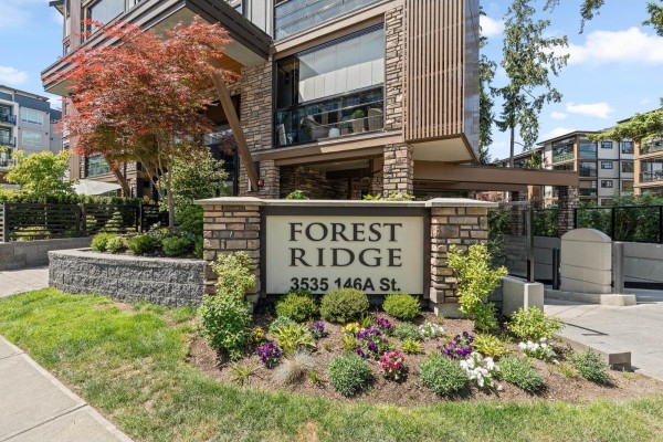 304 3535 146a Street, Surrey, BC V4P0H2 Photo 4