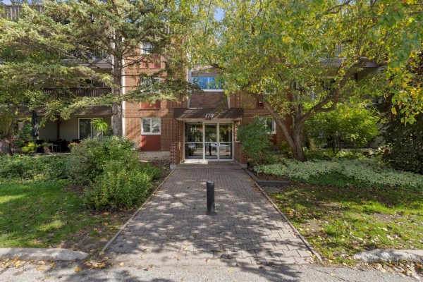 304 470 Kenaston Boulevard, Winnipeg