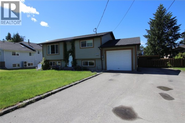 4pc Bathroom - 304 5th  Nw Street, Nakusp, BC V0G1R0 Photo 5