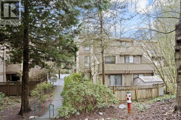 304 9128 Capella Drive, Burnaby, BC V3J7K3 Photo 2