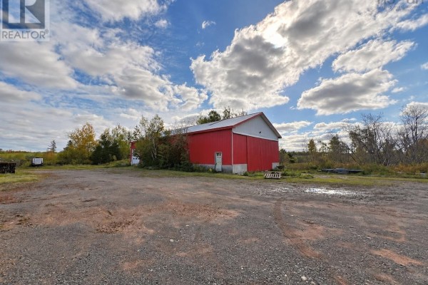 304 Belmont Road, Belmont, NS B0M1C0 Photo 3