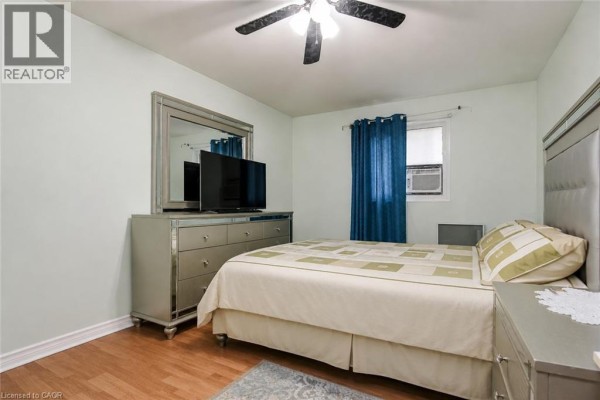 Bedroom - 304 Bluevale Street N Unit# C, Waterloo, ON N2J4G3 Photo 5