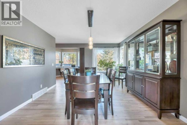 Kitchen - 304 Cambridge Place, Strathmore, AB T1P1S1 Photo 4