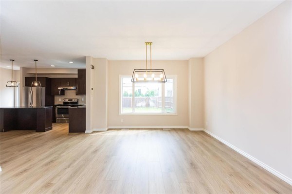 Bedroom - 304 Oak Lawn Road, Winnipeg, MB R3Y0H7 Photo 5