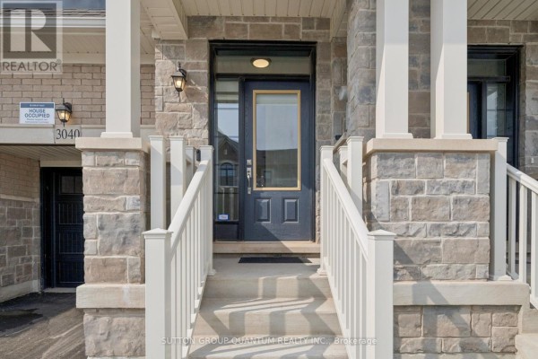 3040 Robert Lamb Boulevard, Oakville, ON, photo 2