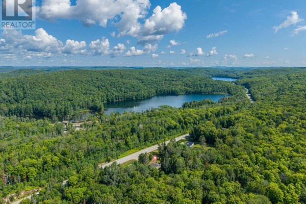3044 Loop Road, Highlands East, ON, photo 2
