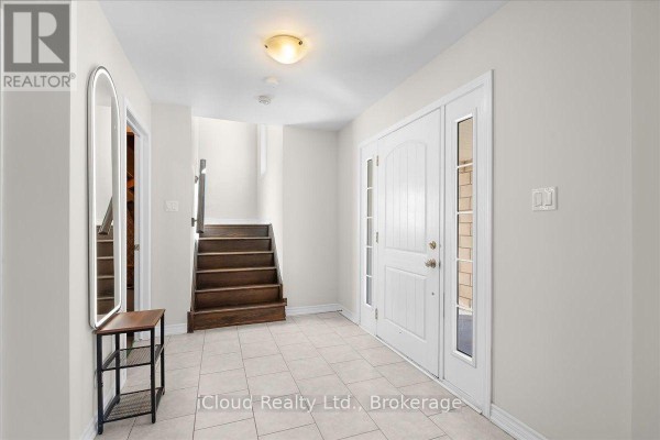 3047 George Savage Avenue, Oakville, ON L6M0Y8 Photo 2