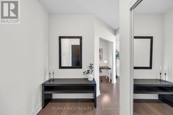Bedroom 2 - 304f - 8130 Birchmount Road, Markham, ON L6G0E4 Photo 5