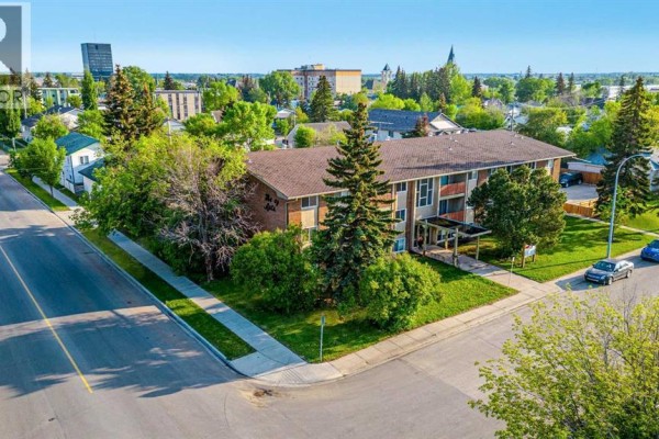 305, 10105 107 Avenue, Grande Prairie