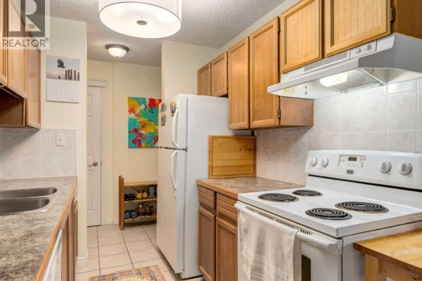 Dining room - 305, 1033 15 Avenue Sw, Calgary, AB T2R0S5 Photo 4