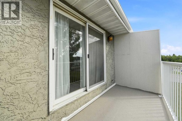305, 19 Bennett Street, Red Deer, AB, photo 3