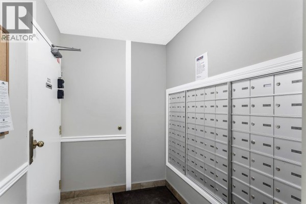 Primary Bedroom - 305, 290 Shawville Way Se, Calgary, AB T2Y3Z9 Photo 3