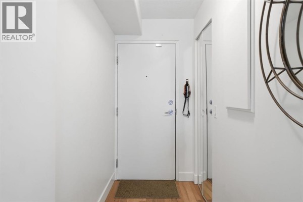 Bedroom - 305, 716 3 Avenue Nw, Calgary, AB T2N0J1 Photo 5