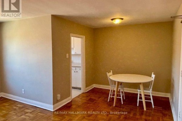 Dining room - 305 - 11 Anglesey Boulevard, Toronto, ON M9A3B2 Photo 2