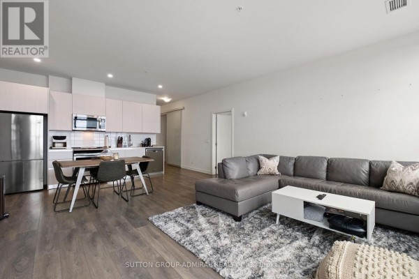 305 - 21 Matchedash Street, Orillia, ON L3V3T1 Photo 2